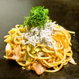 【大盛無料!】梅紫蘇しらす焼きそば(自家製出汁 焼きそば・お好み焼き だしや 津田沼店)