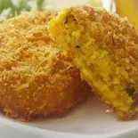 かぼちゃコロッケ(1コ)（【からあげ専門店】鶏笑 中山寺店）