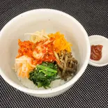 ビビンバ丼(韓国料理 情)