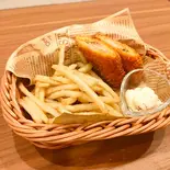 ポテト＆サーモンフライ（Care's Cafe ＆ Bar）