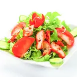 タンドリーチキンサラダ[TANDOORI CHICKEN SALAD]（インドレストラン＆バー ムナル）
