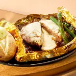 【155】6種チーズの包み焼きハンバーグ（ココス 大橋店）