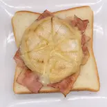 BACON CAMEMBERT(ベーコン  カマンベール)（WANTOK 越谷レイクタウン店）