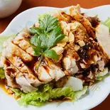 四川名物よだれ鶏 Sichuan Spicy Steamed Chicken(四川麻辣火鍋 天府 関内店)