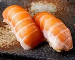 サーモン（海鮮鮨と鶏白湯おでん 魚でん 船橋本店）