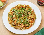 チキンヌードル Chicken Noodles（インド・アジアンレストラン＆バーリアル）