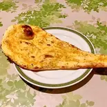 ガーリックナンGarlic Naan（TAJ-2）