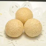 ゴマ団子(三個)（永利 池袋西口店）