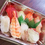 一合(並)Sushi Box with One Piece of Each Topping（立ち食い寿司 すし幸）