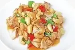 鶏肉のカシューナッツ炒め（黄鶴楼 餃子酒場）