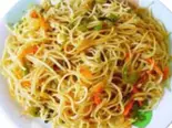 チャウミン(ネパールの焼きそば)/Chaumin(Nepalese Fried Noodles)ベジタブル/Vegetable（アジアンレストラン＆バー HEAVEN）