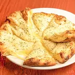 ガーリックチスナン Garlic Nan(インドネパール料理 QUALITY)