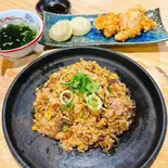 選べる炒飯・唐揚げ(2個)・小籠包(2個)わかめスープセット【酢醬油】（【本格町中華】珍十番）