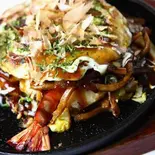 スペシャル玉（鉄板焼 焼きうどん 伊鉄）