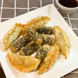 海苔巻き&揚げ餃子(김말이&고기야채만두)(韓国チキン専門店 NanDak)