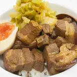 魯肉飯(ルーローハン)（PANDA辣々）
