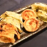 4種食べ比べ焼き餃子(濃厚、旨辛、シソ、丸、各2個)(ハイカラ餃子酒場 中目黒店)