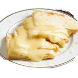 【当店人気NO.1】チーズナン Cheese Naan（カレー＆カフェ グリーンハウス 関大前店）