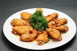 揚げ鶏手羽先の山椒塩かけ（中国東北家郷料理 永利 池袋本店）
