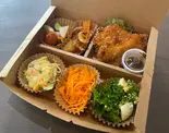 麹漬けむね肉のチキンフライ+副菜5品(ご飯無しのおかずセット)(ALUCK)