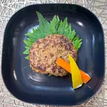 ハンバーグ(1個)（完全無欠カレー）