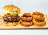 淡路島バーガーダブルオニオンリングセット（淡路島バーガー高円寺店）