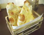 プレーンナン1枚 Plain Naan (1 Piece)（ダージリンスパイス浦和店）