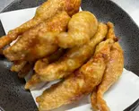 鳥皮ギョーザ 5本（唐揚げ・お弁当 とり心）