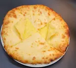 チーズナン cheese naan(ザ・コックハウス INDIAN RESTAURANT THE COOK HOUSE)