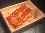 鰻弁当(並) 半身（鰻 登三松）