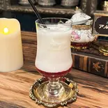 いちごみるく（不純喫茶 アルテミス）