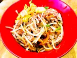 牛肉と野菜の焼肉丼（餃子工房 ちびすけ 東心斎橋店）