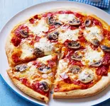 ベーコン&マッシュルームピザ Bacon & Mushroom Pizza(SIZZLE Dining)