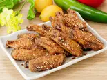 【人気No.1】【約300g】甘醤油手羽唐揚げ（絶品手羽と唐揚げ！ 旨手羽家 心斎橋店）