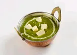 ほうれん草パニルカレーSpinach Paneer Curry（ラスミ プージャ）