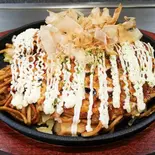 モダン焼き（お好み焼き 鉄板焼 満まん）
