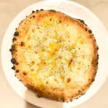 4種類のチーズ、クアトロフォルマッジ（アルバール神戸三宮元町店）
