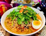 パクチーもりもり鶏肉ガパオ麵 ก๋วยเตี๋ยวกะเพราไก่ผักชี（シャムチャントラー）