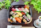 ちょっと大盛りで(すし処 緒多留)