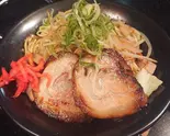 博多屋台の焼きラーメン(焼豚増し)(Bar Jam)