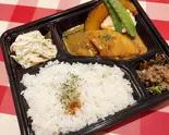 カレイのポワレ弁当 Sautéed flatfish Lunch Box（ふれんち食堂UMEYA）