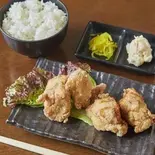 骨なしミックス弁当 もも、むね 5個（ジョニーのからあげ姫路店）