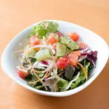 大サラダ（【オムライスの名店】ビストロ ウッフ）