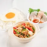 ガパオライスと生春巻きセット Ga pao rice Namaharumaki Set（絆タイ料理 門前仲町）