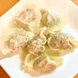 エビ入り水餃子（盛華）