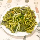 グリーンチキンカレーうどん（インド・ネパールレストラン シバサクティ）