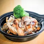 和牛すじ煮込みデミグラス（北摂ポテトSecond）