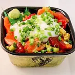 バラとろろ丼（丼丸 西早稲田店）
