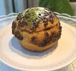 抹茶シュークリーム（タトル 明大前洋菓子店）