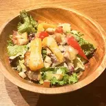 自家製ベーコンのシーザーサラダ（ヴィノテカ・メッシーナ）